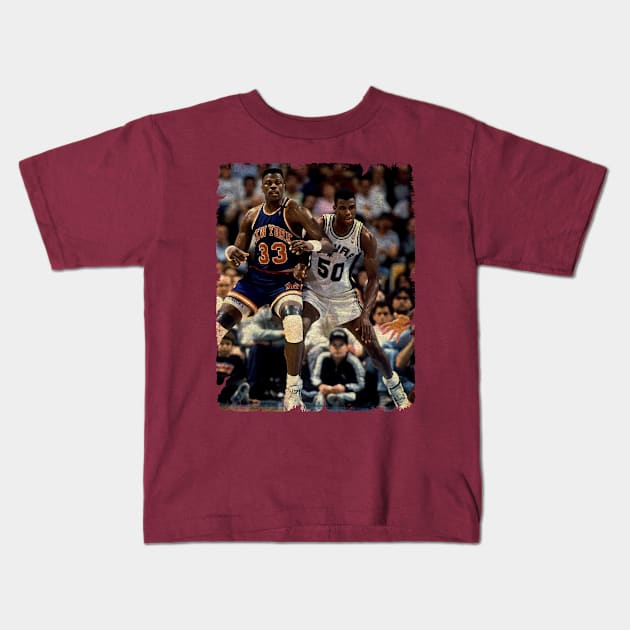 Patrick Ewing vs David Robinson Kids T-Shirt by Wendyshopart